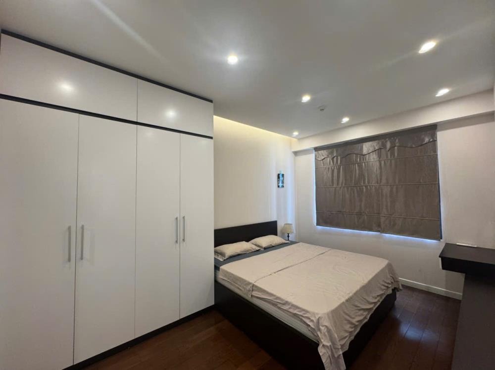 Bán Căn Hộ Vinhomes D’Capitale 2PN 73m² Full Nội Thất - Giá 7.6 Tỷ