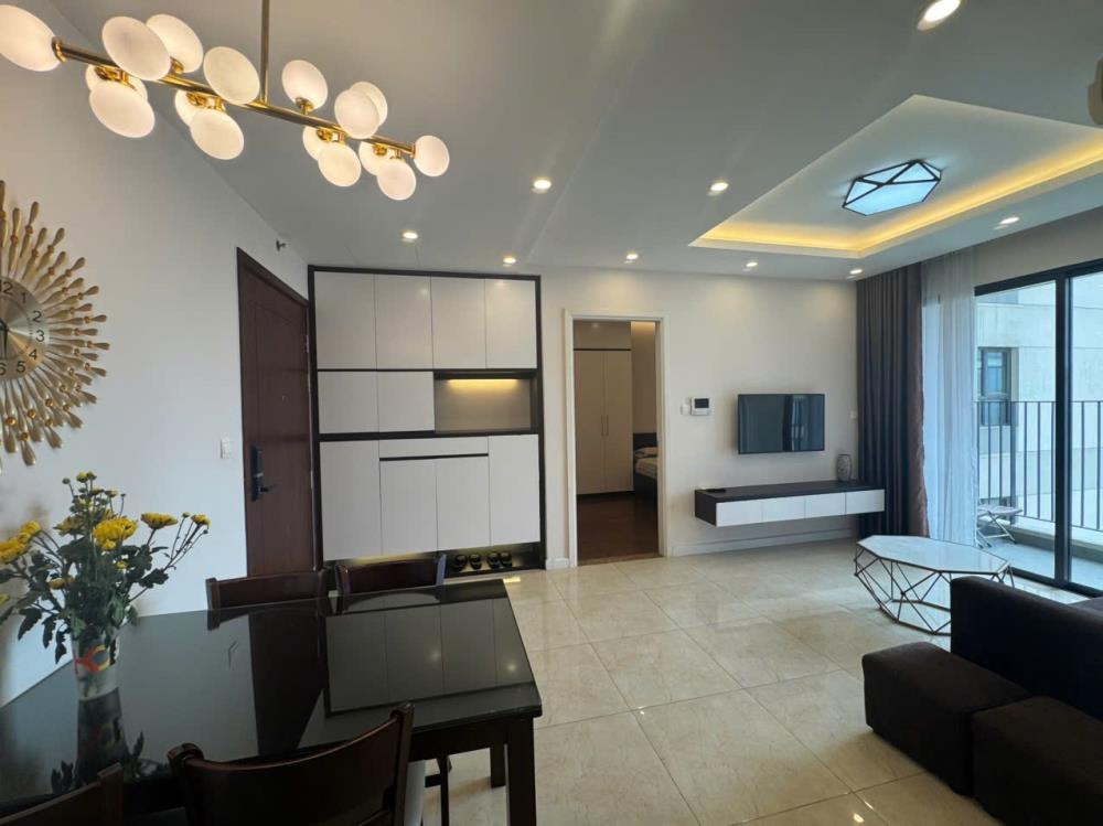 Bán Căn Hộ Vinhomes D’Capitale 2PN 73m² Full Nội Thất - Giá 7.6 Tỷ