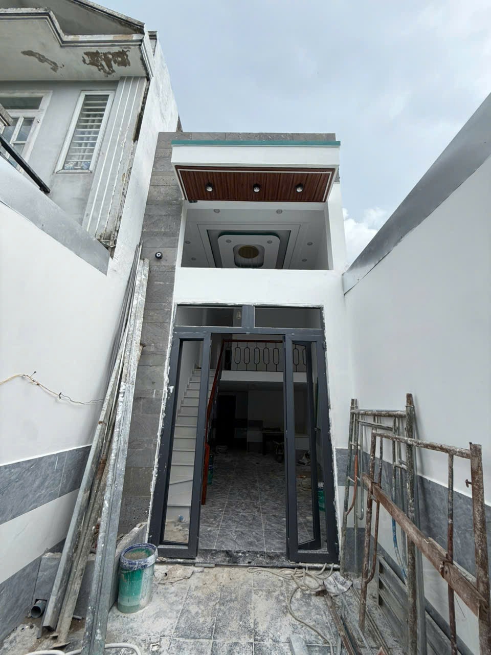 Bán Gấp Nhà Sổ Hồng Riêng Hóc Môn - Giá Chỉ 849 Triệu