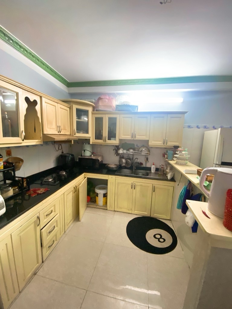 Nhà 5 Tầng Quận 6 - 65m2 - 7PN - Kinh Doanh - Giá Tốt