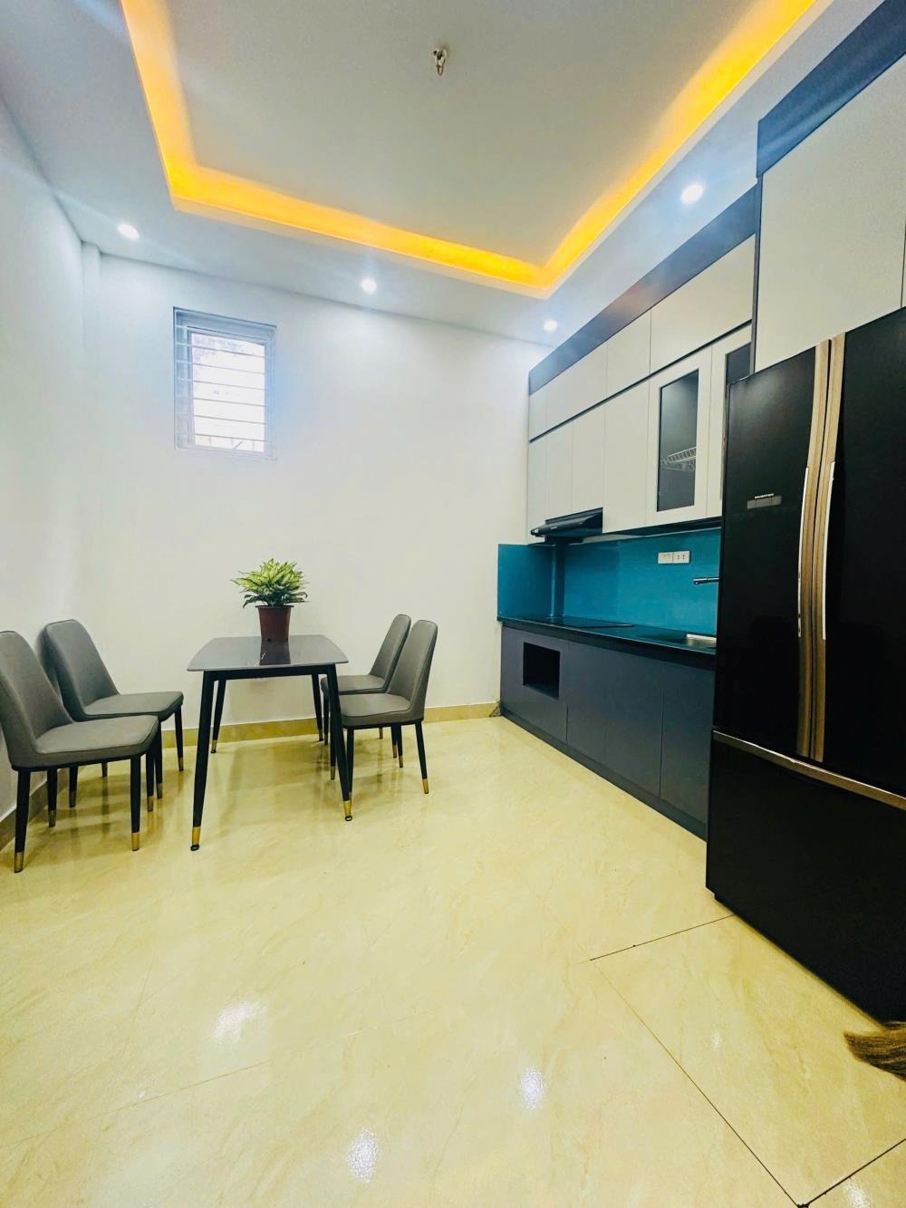 🔥Bán nhà Hoàng Quốc Việt, Cầu Giấy - 7.3 tỷ - Ngõ Ô Tô - 35m2, 4 Phòng Ngủ🔥
