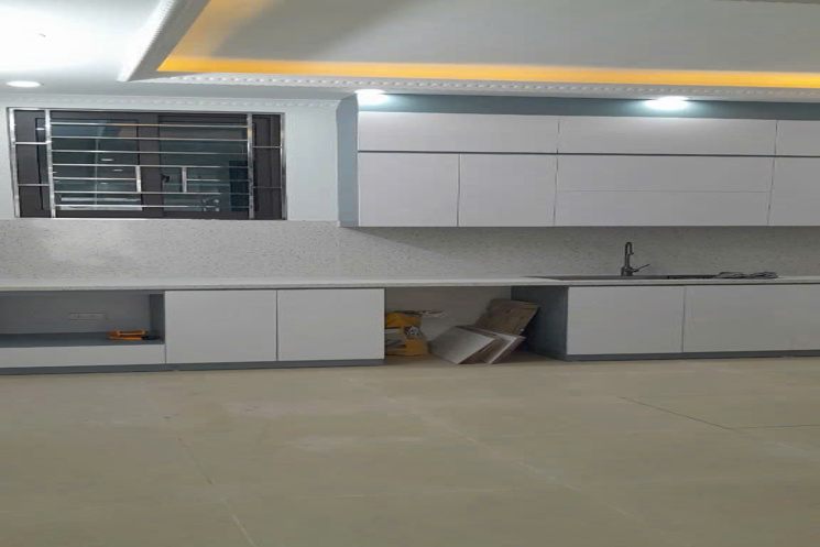 Bán nhà 5 Tầng DT 46M2, MT 4.9M, Gía 11 Tỷ NGÕ THÔNG - KINH DOANH - OTO QUA NHÀ