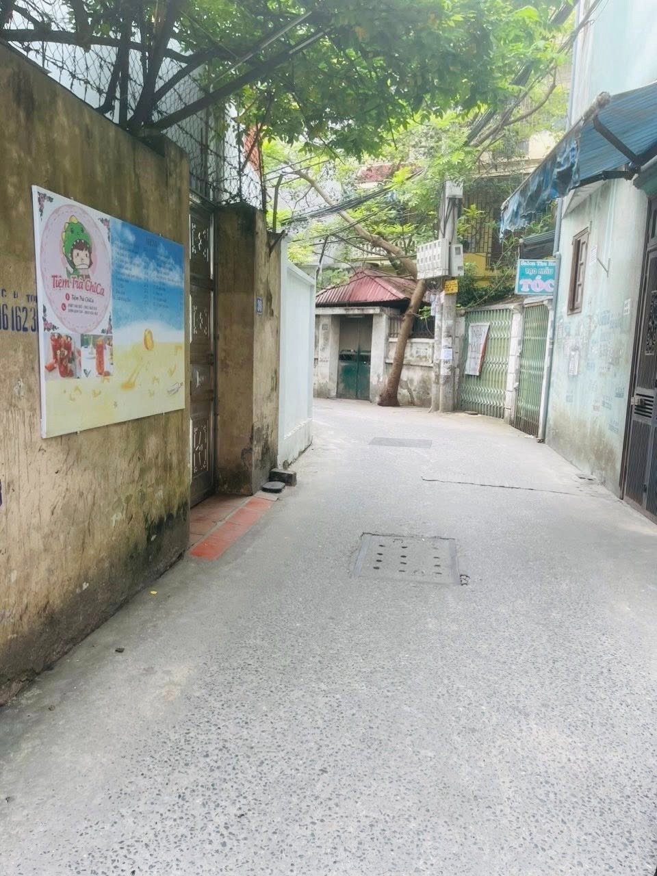 Bán nhà Nguyễn Khang 85m² - 4 Tầng, Mặt Tiền 4.3m - 20 Tỷ - Ô Tô Đỗ Cửa
