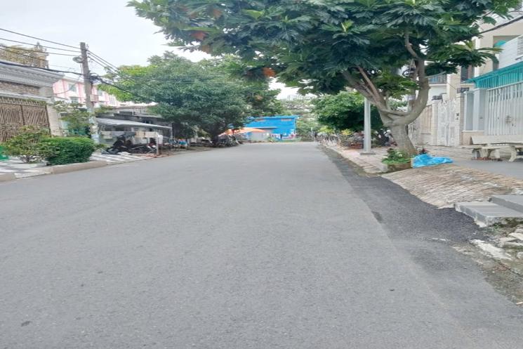Bán lô đất mặt tiền đường Số KDC Bình Hưng ngay bx Q8 thông ra Tạ Quang Bửu