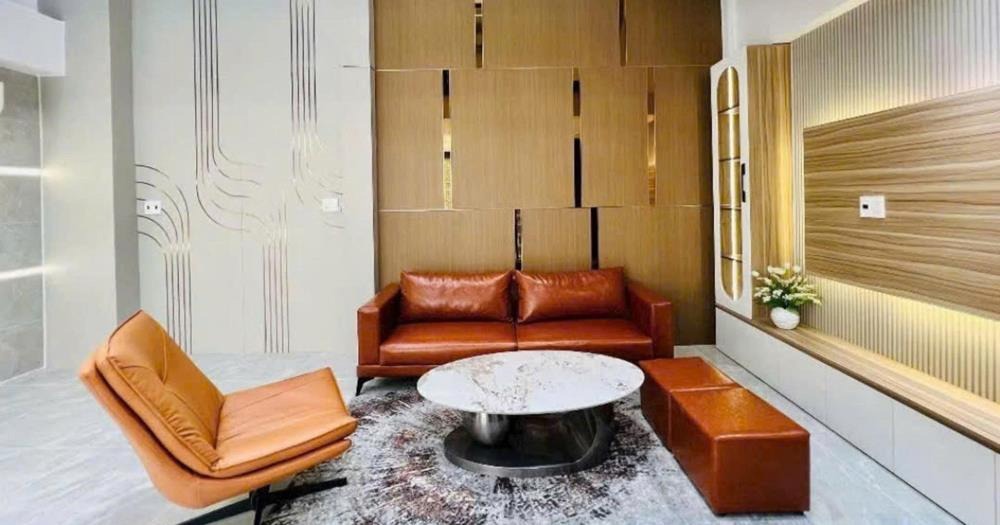 Bán Nhà 3 Lầu Hồ Văn Long, Bình Tân - Giá Tốt, Thiết Kế Hiện Đại