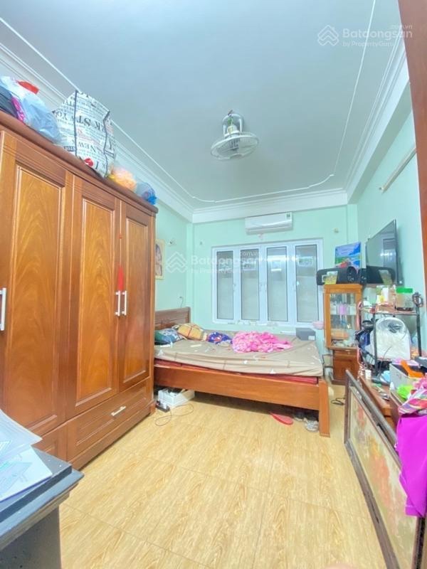 Nhà Mặt Phố Khương Đình, Thanh Xuân - 40m2, 5 Tầng, Kinh Doanh Sầm Uất - Giá 13 Tỷ