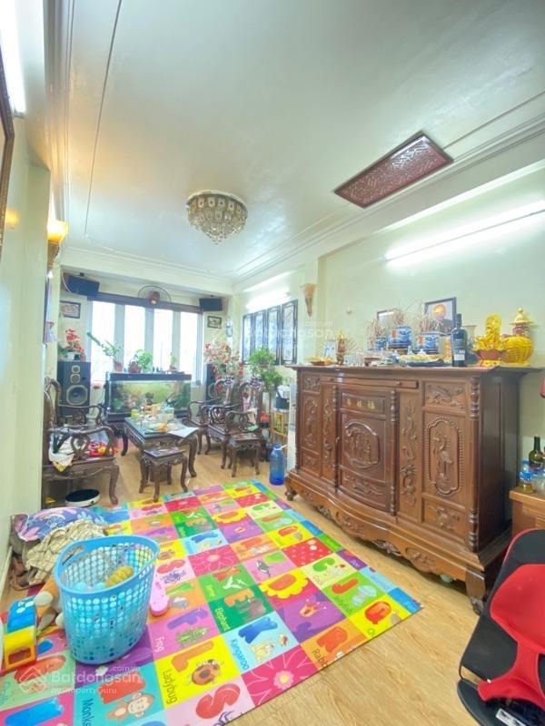 Nhà Mặt Phố Khương Đình, Thanh Xuân - 40m2, 5 Tầng, Kinh Doanh Sầm Uất - Giá 13 Tỷ