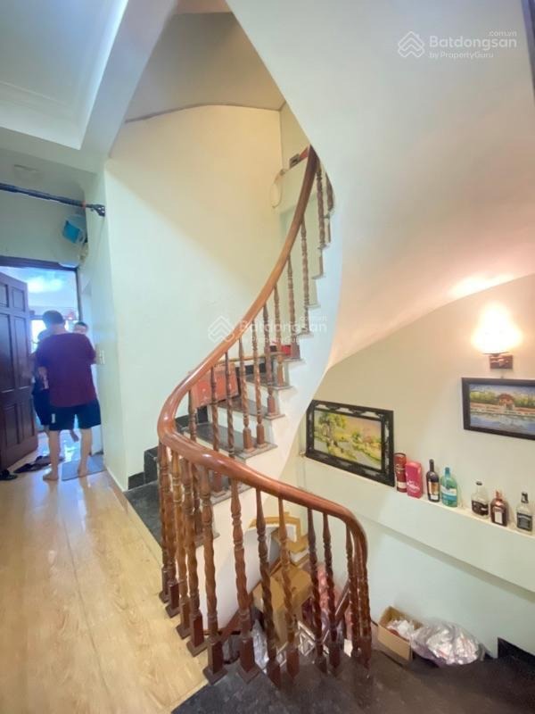Nhà Mặt Phố Khương Đình, Thanh Xuân - 40m2, 5 Tầng, Kinh Doanh Sầm Uất - Giá 13 Tỷ
