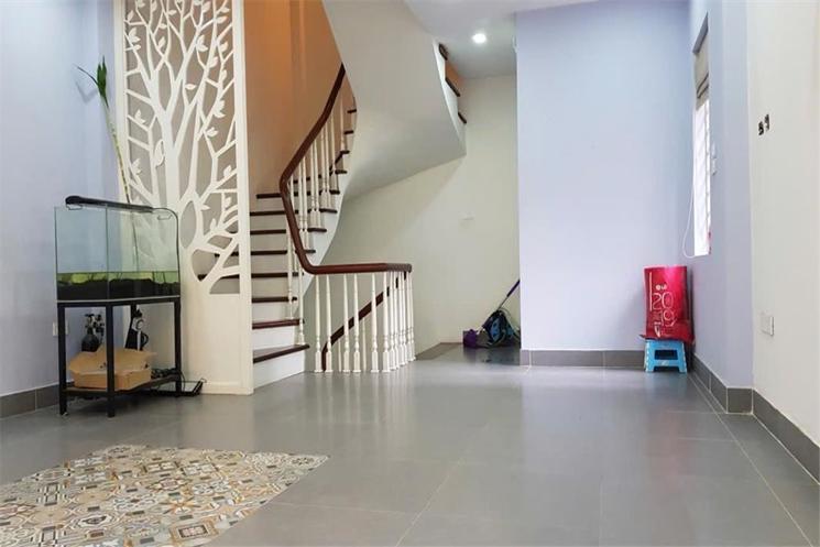Bán nhà Cầu Giấy 34m2, 4T, 2 mặt ngõ thoáng, ô tô vào tận cửa