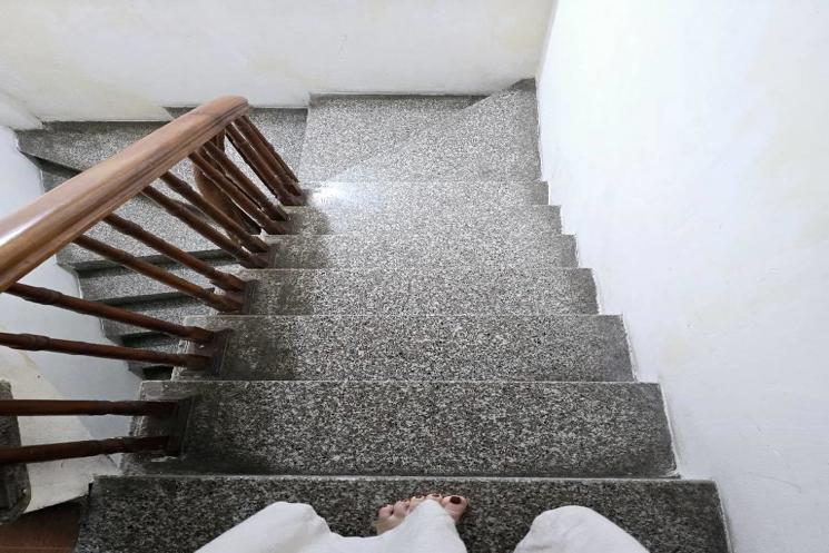 Bán nhà Tây Hồ Xuân La 35m2, 4T, 2 mặt ngõ, ô tô đỗ cửa, gần Hồ Tây