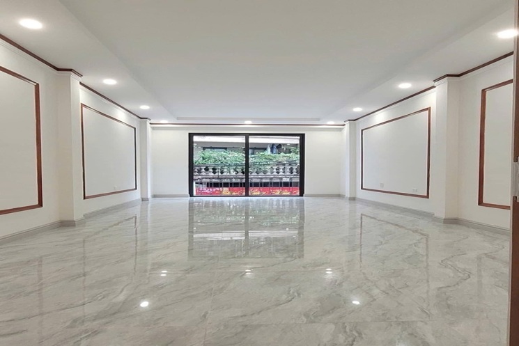 TT CẦU GIẤY 50M x7 TẦNG THANG MÁY-19,5 TỶ,NGÕ Ô TÔ,THÔNG,KINH DOANH ĐỈNH