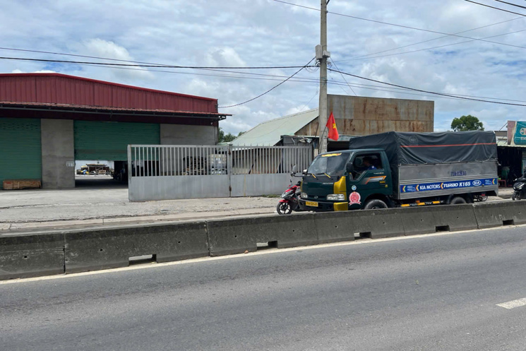 BÁN NHÀ XƯỞNG (20x60) MẶT TIỀN NGUYỄN VĂN BỨA, XUÂN THỚI THƯỢNG, HÓC MÔN