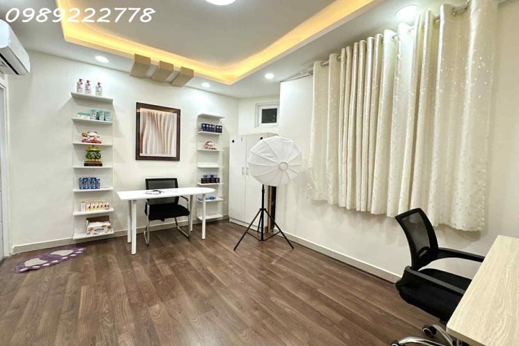 BÁN NHÀ DUY NHẤT KHÔNG CÓ CĂN THỨ 2  - HẺM Ô TÔ 7 CHỖ - ĐOÀN THỊ ĐIỂM, P1- 5 TẦNG - DT 4.1x7.5 A4
