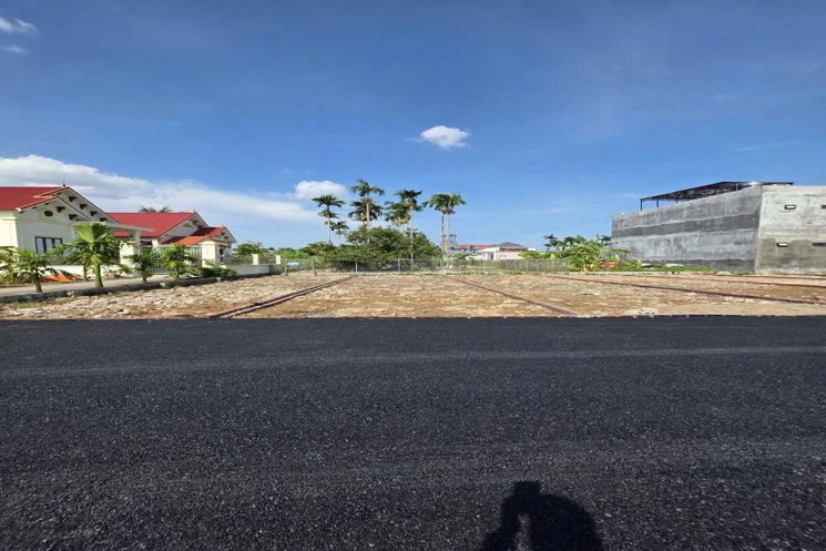 1.1x tỷ 80m2 Đoàn Kết Minh Tân Kiến Thụy Zalo 0567222555