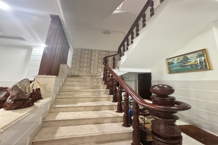 Bán nhà mặt đường Tăng Nhơn Phú, Phước Long, DT 130m2, 3 tầng, sổ hồng. Giá 14.7 tỷ,