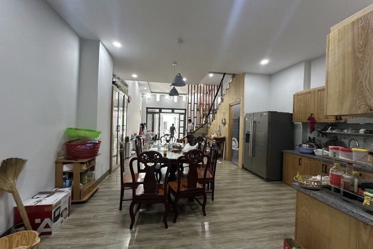 Giảm 500 Triệu  Nhà Thống Nhất P. An Hội Hẻm Ô Tô