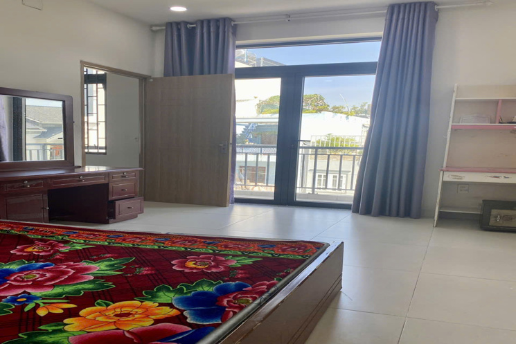 Bán Căn Hộ Dịch Vụ 4 Lầu Hẻm 1 Sẹc 10m Số 43 Đường Hiệp Bình, Hiệp Bình Phước, Thành Phố Thủ Đức