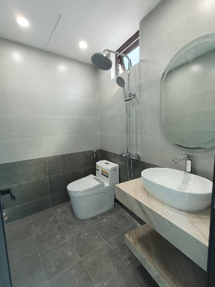 Bán nhà Phố Trần Cung - Cầu Giấy 62m2 MT 5.5m gần Viện E, Phân Lô, Oto Tránh Nhỉnh 18 tỷ