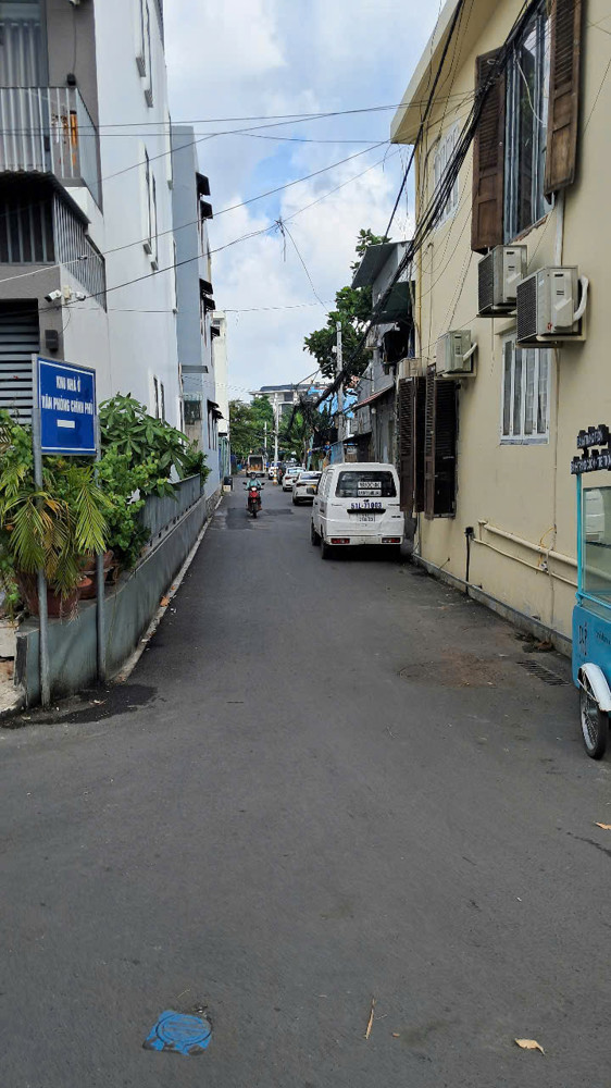 Bán Đất Tặng Nhà Trệt lầu Mặt Tiền Đường Số 5 Hiệp Bình Phước - Liền Kề KĐT Vạn Phúc