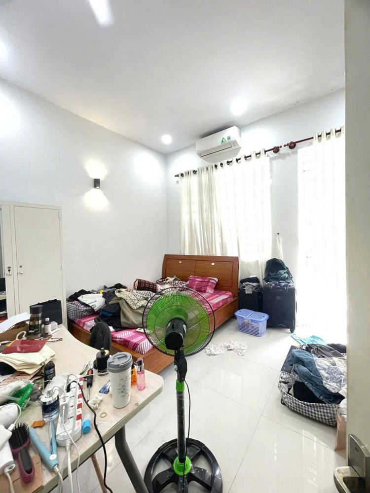 Bán Nhà 2 Tầng Hẻm Thông Thoáng, Cách Đường Xe Hơi 20m Huỳnh Tấn Phát, P. Phú Thuận Quận 7 – Giá