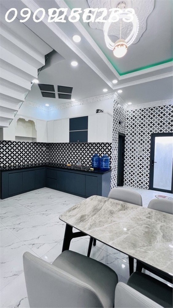HƠN 5 TỶ- NHÀ 2 TẦNG-63M2- TT QUẬN 7