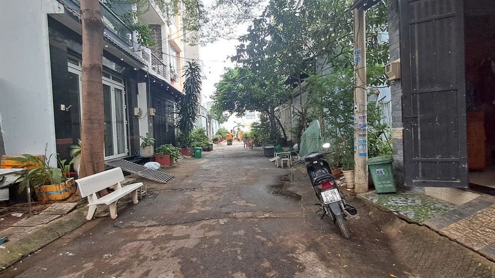 Bán lô đất đẹp, sổ hồng riêng, Ngay Khu Đô Thị Vạn Phúc Hẻm 505 Quốc Lộ 13 Hiệp Bình Phước