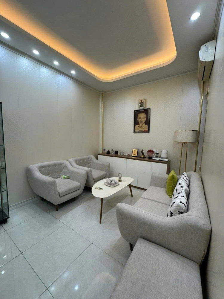 NGÕ TO NHƯ PHỐ - Ô TÔ TRÁNH - KINH DOANH SẦM UẤT NGÀY ĐÊM - MẶT TIỀN QUYỀN LỰC  3 9 m, 5 tầng, mt