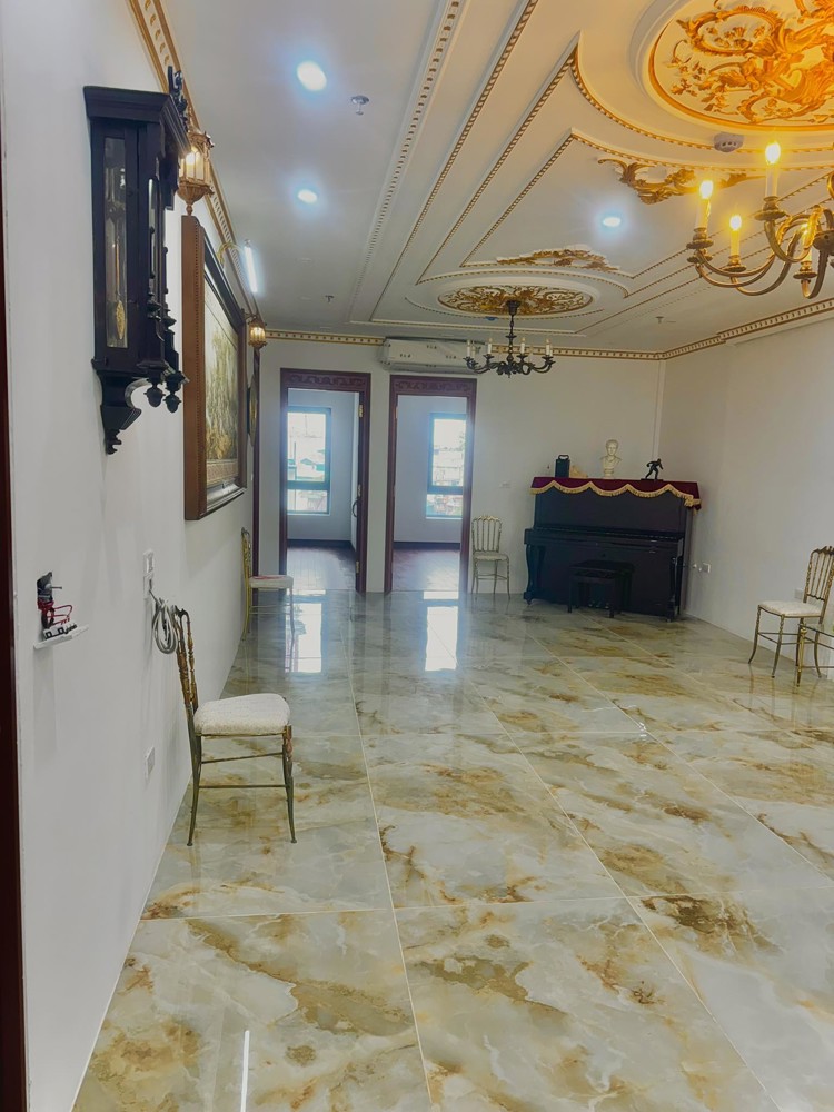 MẶT PHỐ ĐẠI CỒ VIỆT - TÒA VĂN PHÒNG 8 TẦNG + 1 HẦM - 195m² - MT 6.8m - 155 TỶ