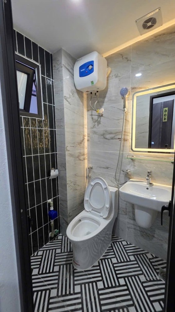 TÒA NHÀXUÂN ĐỈNH 33 P–VỈA HÈ–ĐƯỜNG 2 Ô TÔ– DT 135M2,MT 9.3M