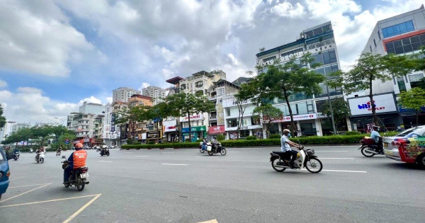 MẶT PHỐ ĐỐNG ĐA - TÒA VĂN PHÒNG 10 TẦNG + 1 HẦM - 165m2 - MT 9m - VỊ TRÍ VÀNG NGÃ TƯ XÃ ĐÀN - 98 TỶ