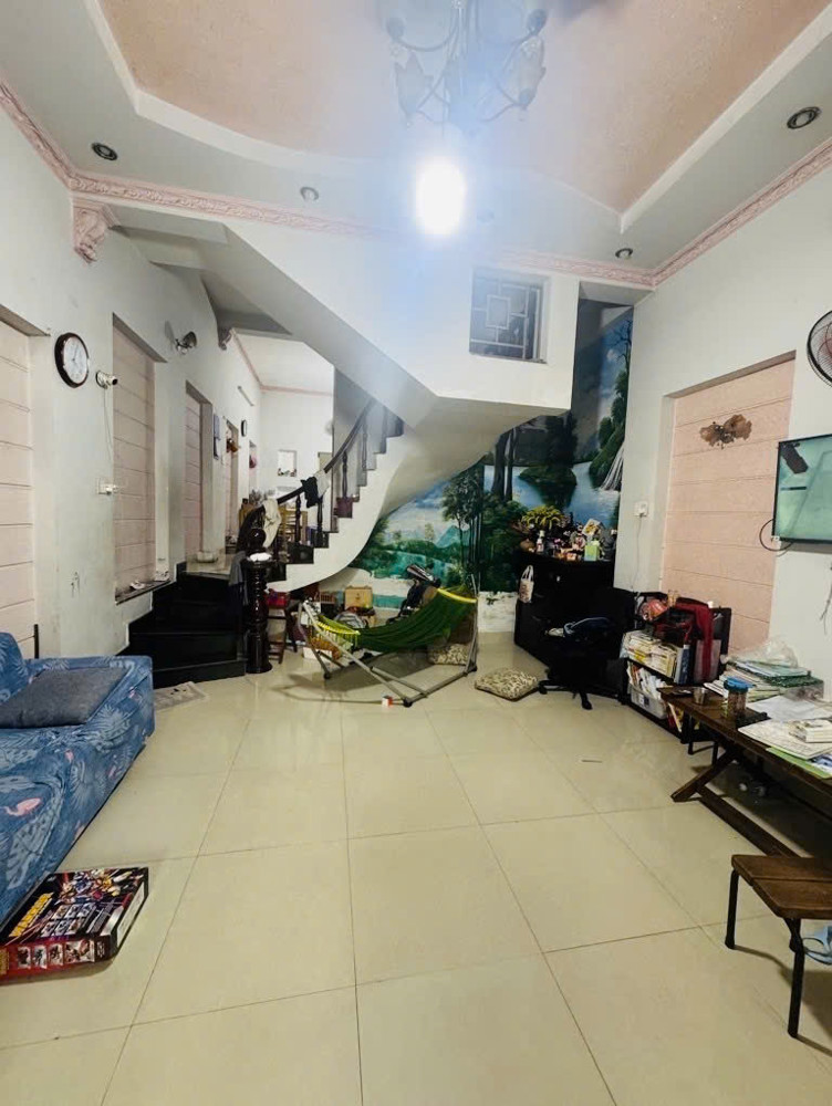 HIẾM!NHÀ 2TẦNG, HẺM XE HƠI THÔNG SÁT MẶT TIỀN ĐƯỜNG - NGAY LÃ XUÂN OAI - TĂNG NHƠN PHÚ A, 62M2, 6.1