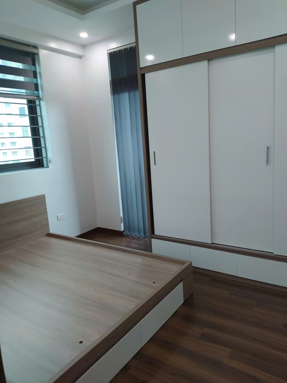 Bán căn hộ Trần Quý Kiên, Cầu Giấy - 60m² - 4.9 tỷ - Full Nội Thất