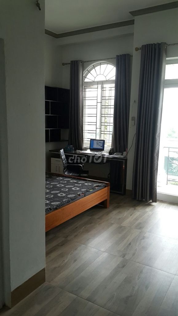 Cho Thuê Nhà 3.5 Tầng Hiện Đại, Vị Trí Đắc Địa - Cộng Hòa, Hoài Đức, Hà Nội