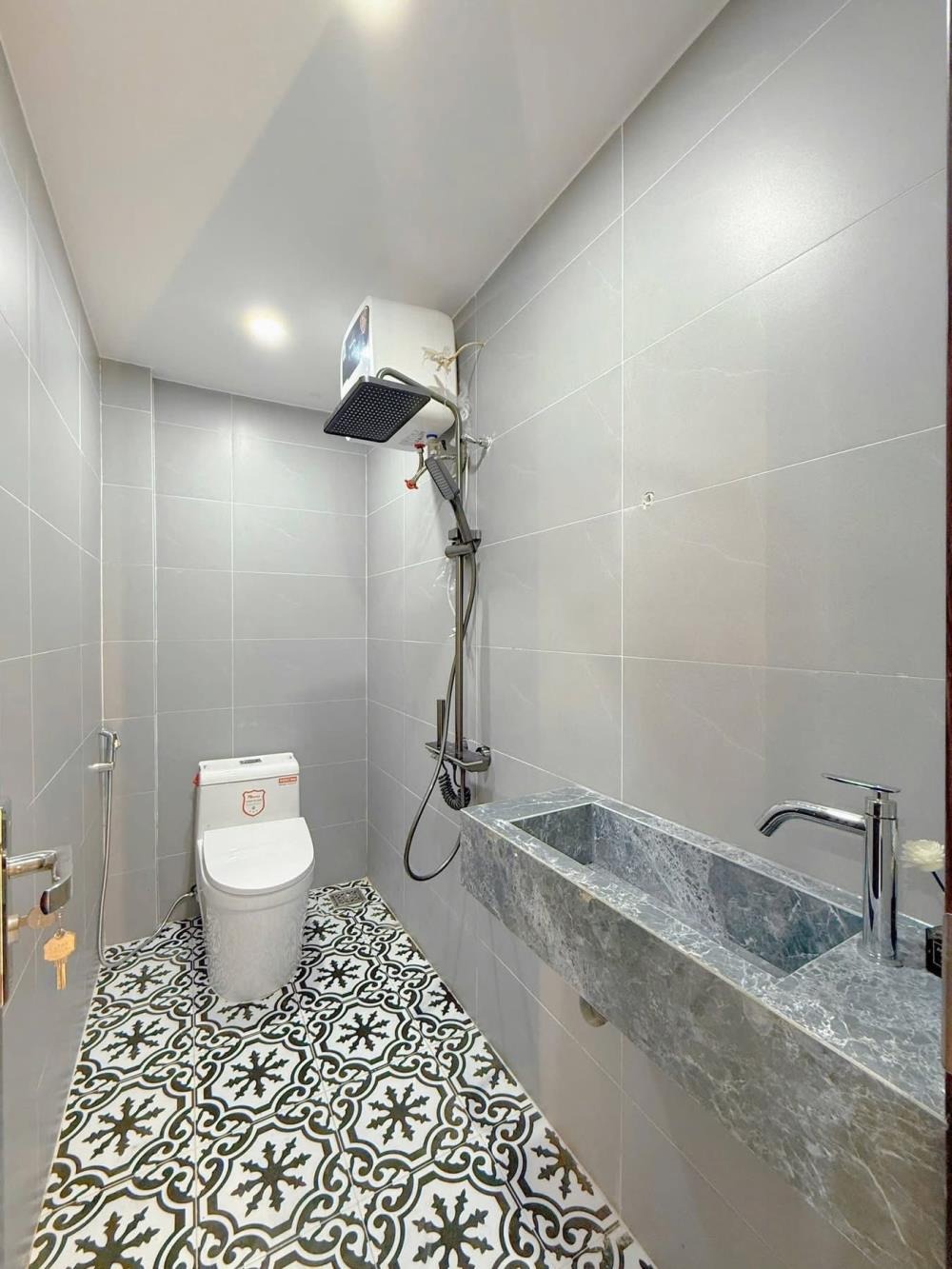 Nhà Riêng Bình Tân - 70m2 - 2 Tỷ 1 - SHR - Hẻm Ô Tô - Hồ Văn Long