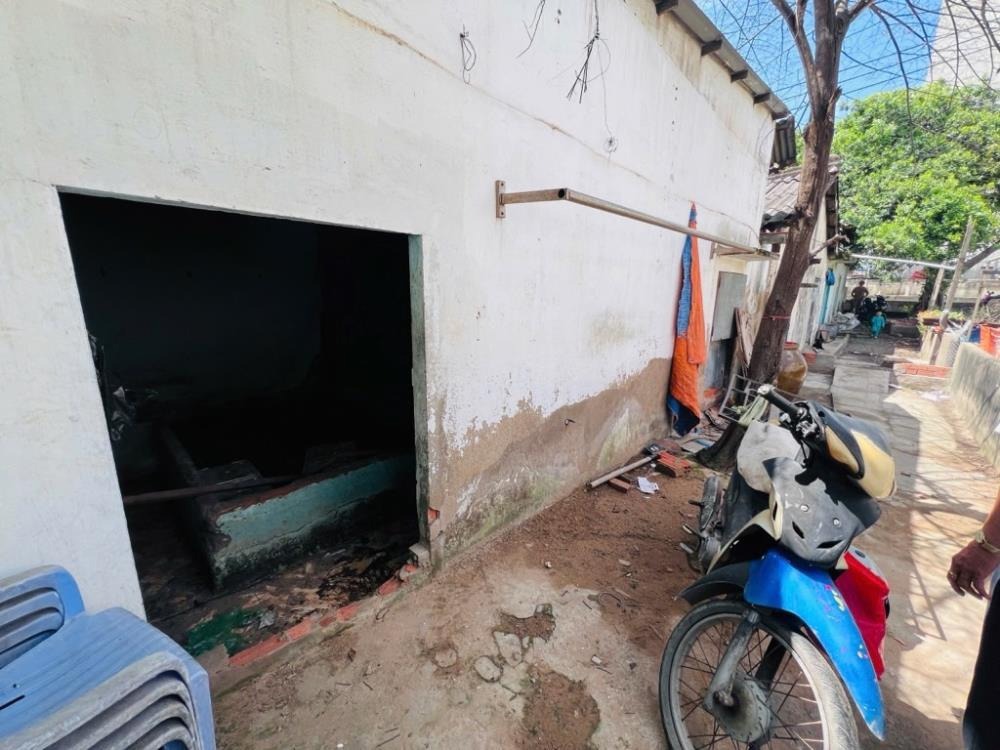Mặt Tiền View Sông Quận 8 - 210m2 - Ngang 7.1m - Tiện Xây Mới - Giá Tốt