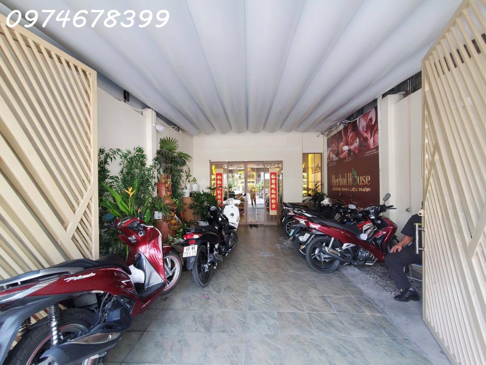 ☘️💥☘️ Cần bán nhà MT KHU HIẾM NHÀ BÁN - KHU VỰC SÂN BAY - 114m² - PHÙ HỢP XÂY KHÁCH SẠN HOẶC