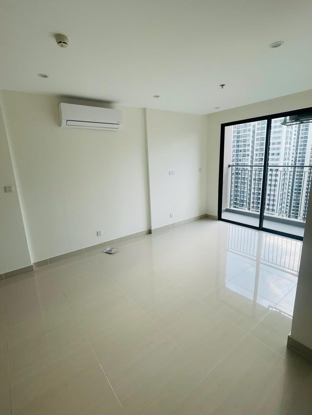 Căn Hộ Vinhomes Quận 9 Giá 2 Tỷ - 2 Phòng Ngủ | Liên Hệ Zalo 0704056251
