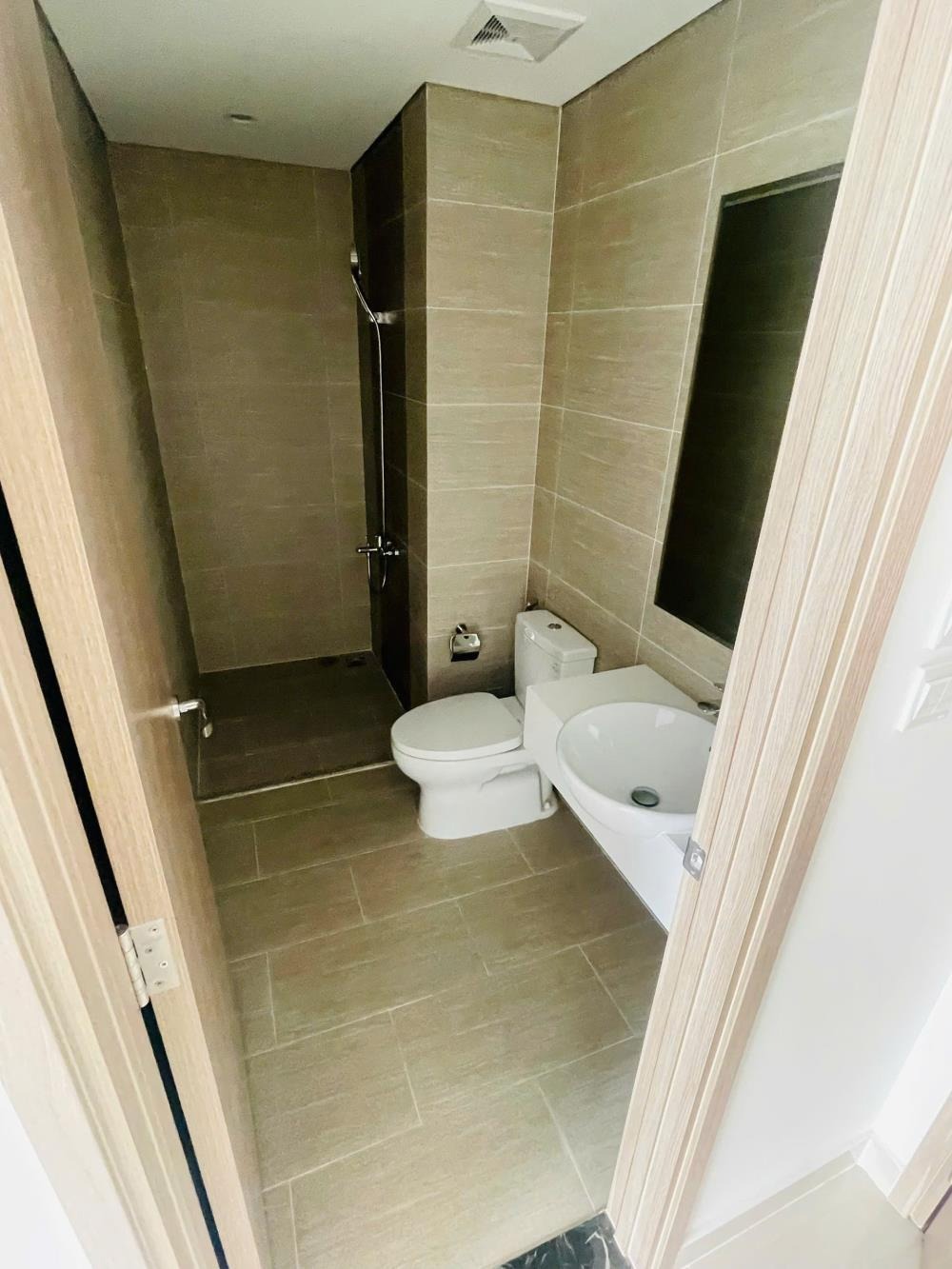Căn Hộ Vinhomes Quận 9 Giá 2 Tỷ - 2 Phòng Ngủ | Liên Hệ Zalo 0704056251