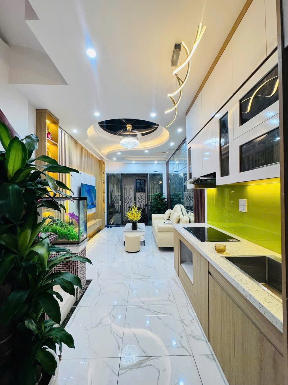 Nhà Mới Lò Đúc - 26m2, 5 Tầng, Giá 8.3 Tỷ - Vị Trí Đẹp