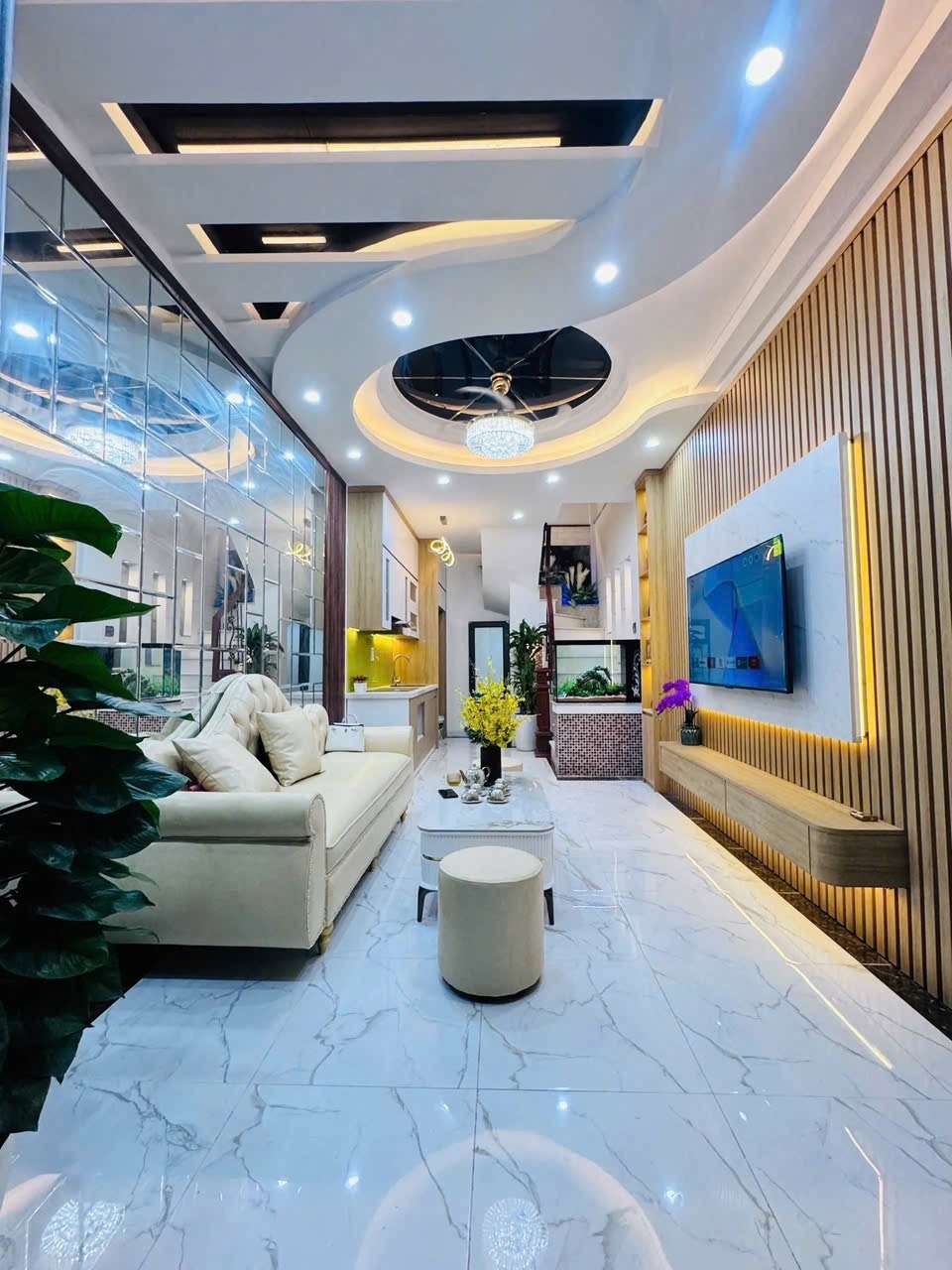 Nhà Mới Lò Đúc - 26m2, 5 Tầng, Giá 8.3 Tỷ - Vị Trí Đẹp