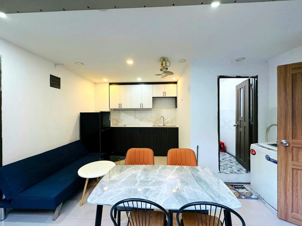 Nhà 5 Tầng, Cho Thuê CHDV, Dòng Tiền Tốt - Quận 10, TP.HCM
