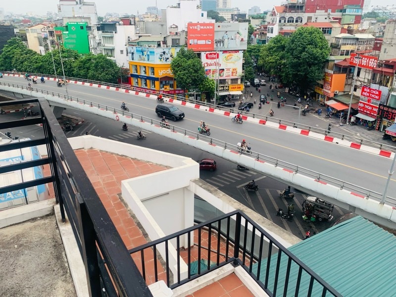 Bán Nhà Phố Trần Khát Chân - 50m² - 6 Tầng - Lô Góc 3 Thoáng - Giá 21.5 Tỷ