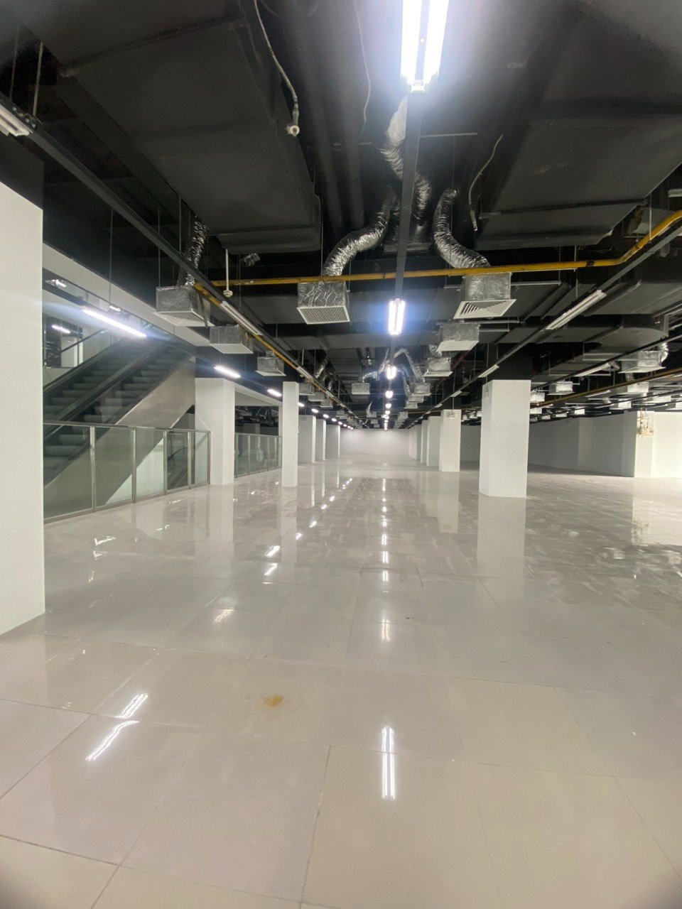 Cho Thuê Mặt Bằng Kinh Doanh, Văn Phòng Mipec 229 Tây Sơn, Đống Đa, Hà Nội