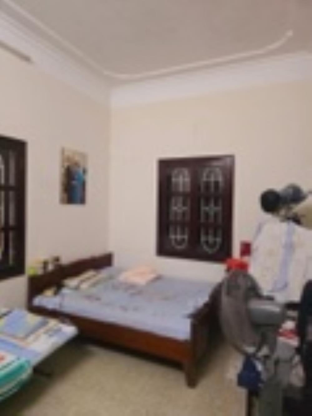 Bán nhà Xuân Thuỷ - Cầu Giấy 154m², 4 tầng, mặt tiền 18m, ô tô tránh, lô góc, kinh doanh