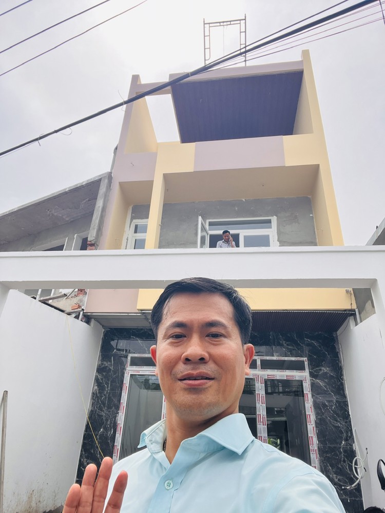 NHÀ MẶT TIỀN KINH DOANH, 3 TẦNG, T/TÂM DĨ AN, VÔ LÝ THƯỜNG KIỆT, NGANG ĐẸP 5,5M, NHỈNH 6 TỶ!