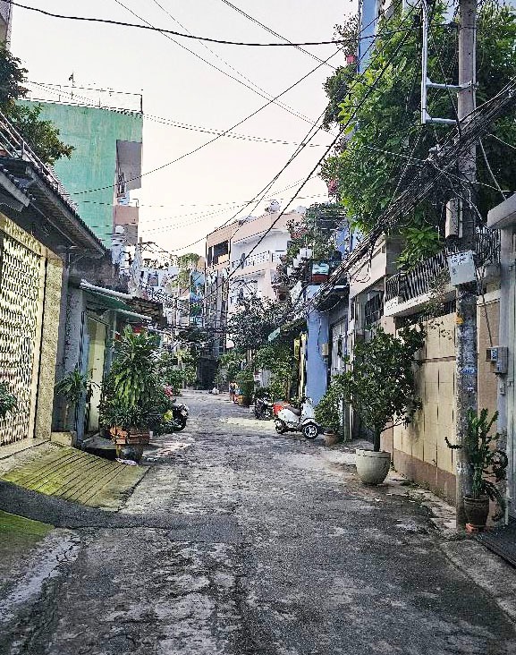Nhà Đẹp 4 Tầng, Hẻm Xe Tải, Âu Cơ, Tân Bình - 12.x Tỷ