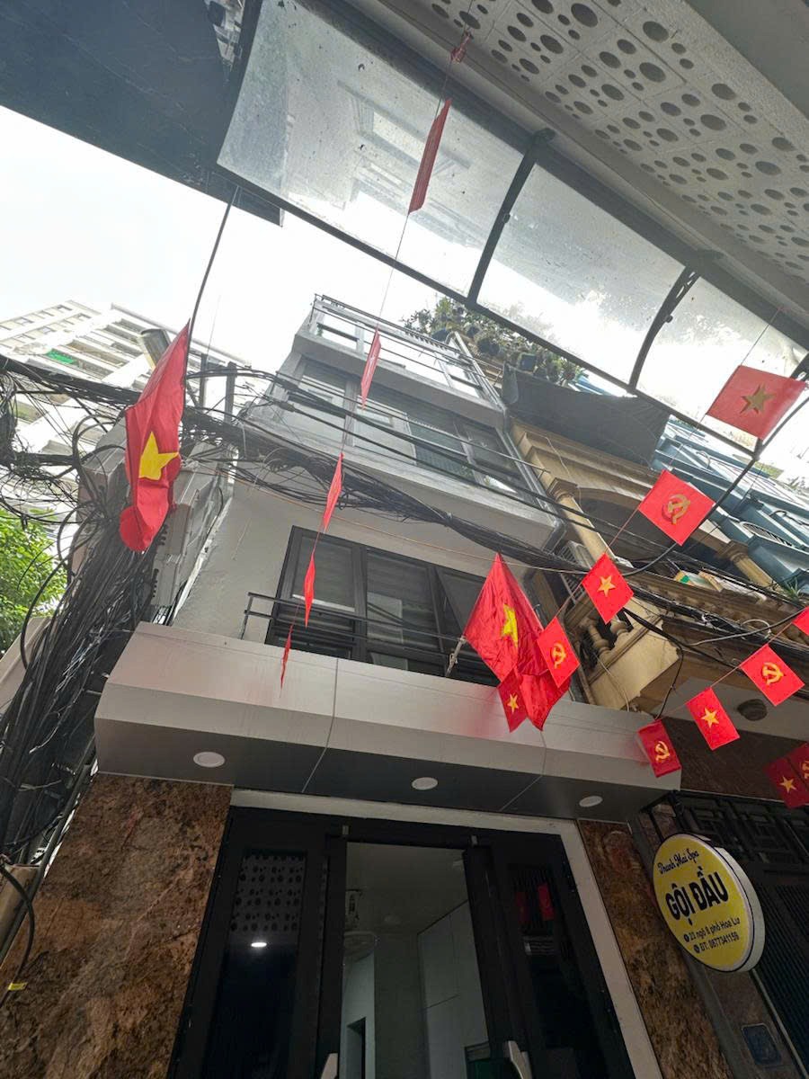 Nhà Góc Phố Vũ Tông Phan - 8 Tỷ - Kinh Doanh, 4PN, Ngõ Thông