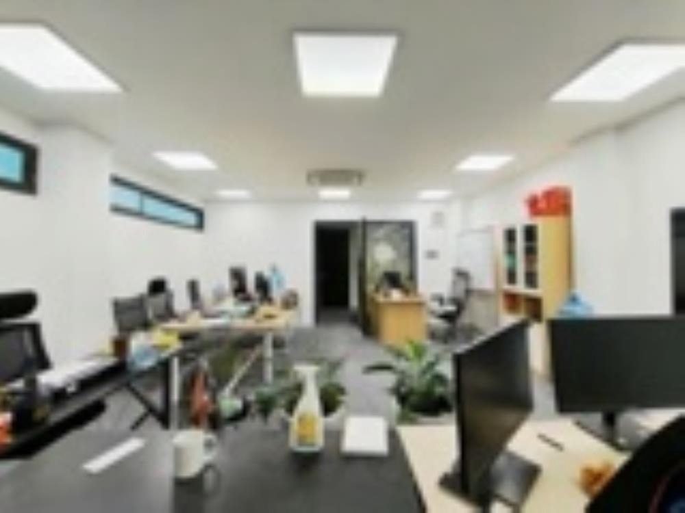 Mặt Ngõ Thái Hà - Vị Trí Đắc Địa - Kinh Doanh - 108m² - 7 Tầng - Thang Máy