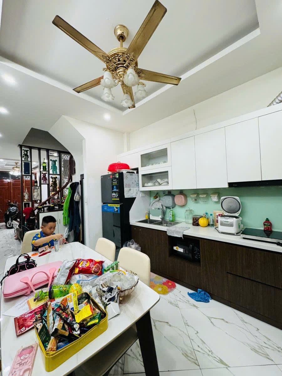 Bán tòa nhà mặt phố Tôn Đức Thắng, Đống Đa - 105m2, 7 tầng, giá 50 tỷ