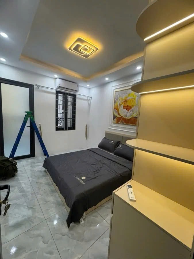 Bán nhà mặt ngõ Đê Tô Hoàng - Bạch Mai, 30m2, 3 tầng, giá 6.3 tỷ
